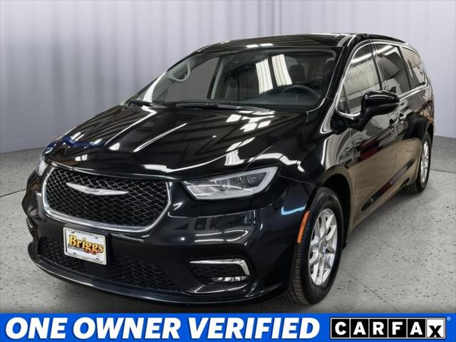 2023 Chrysler Pacifica Touring L for sale in Fort Scott, KS