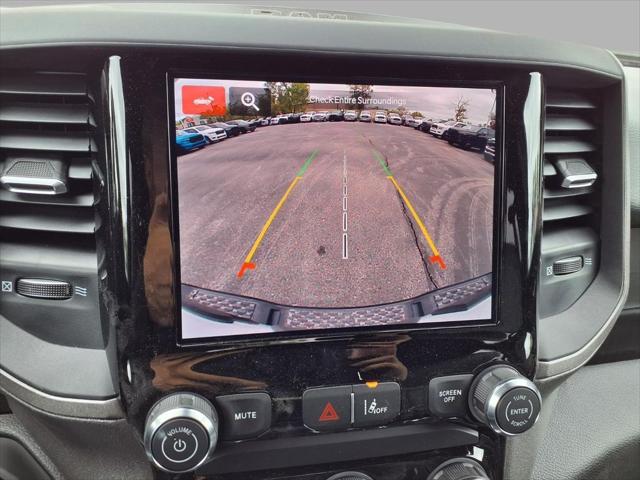 2026 Ram 1500 Tradesman Crew Cab 4x4 5'7" Box