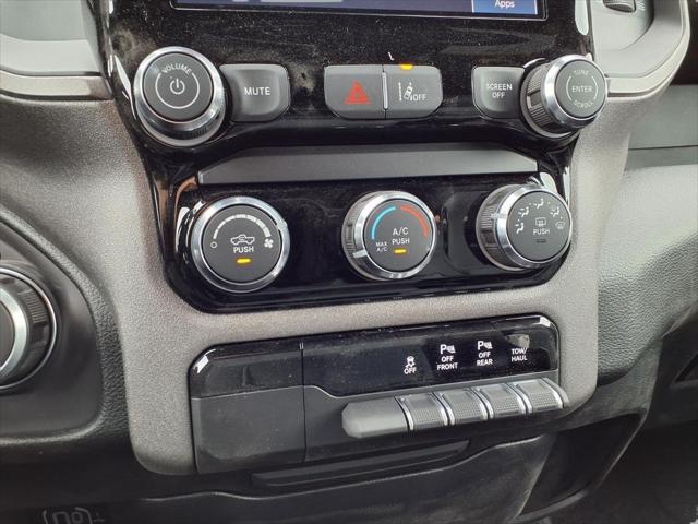 2026 Ram 1500 Tradesman Crew Cab 4x4 5'7" Box