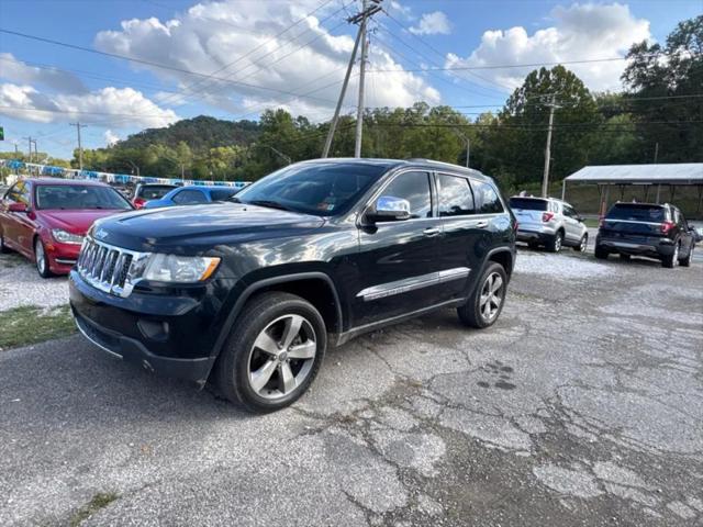 2013 Jeep Grand Cherokee Overland for sale in Saint Albans, WV