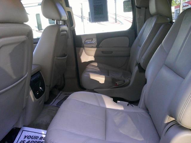 2013 Chevrolet Suburban LT