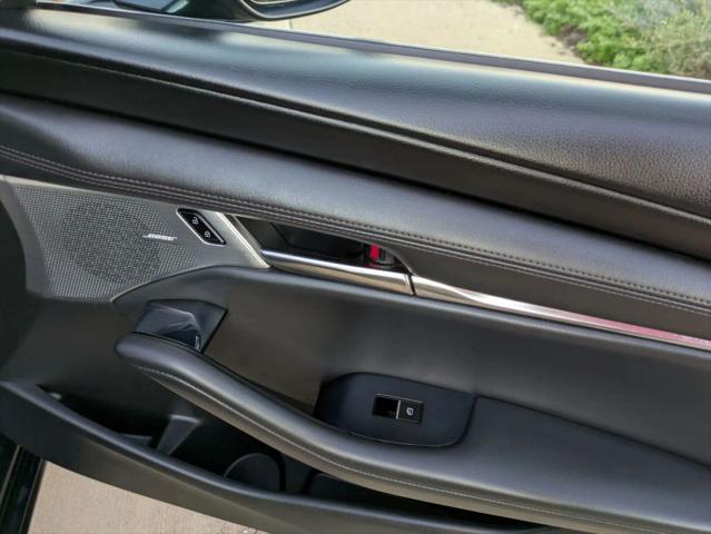 2019 Mazda Mazda3 Premium Package