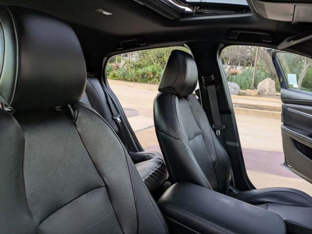 2019 Mazda Mazda3 Premium Package