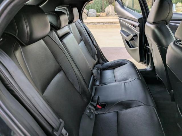 2019 Mazda Mazda3 Premium Package