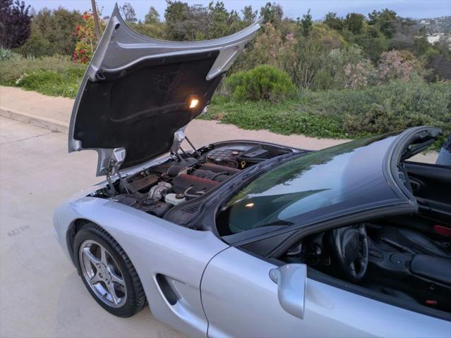 1998 Chevrolet Corvette Base