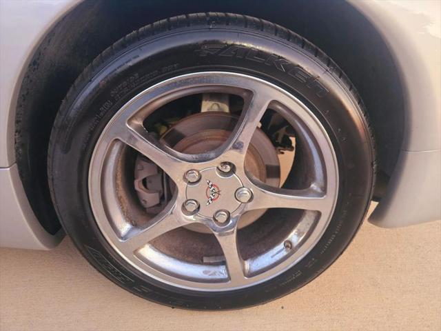 1998 Chevrolet Corvette Base