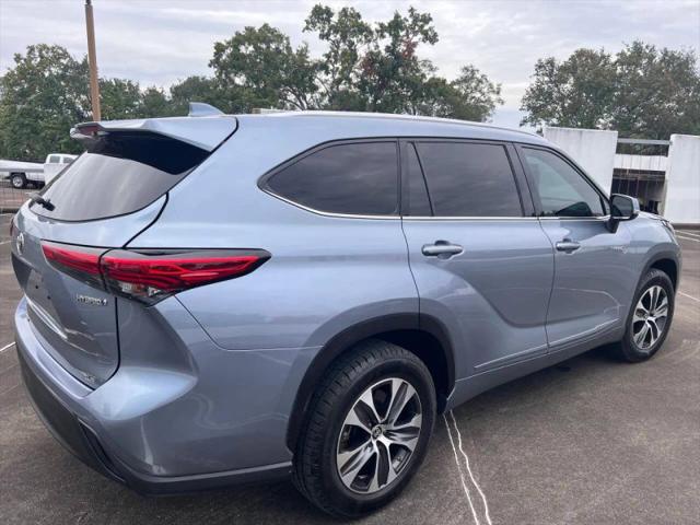 2021 Toyota Highlander Hybrid XLE