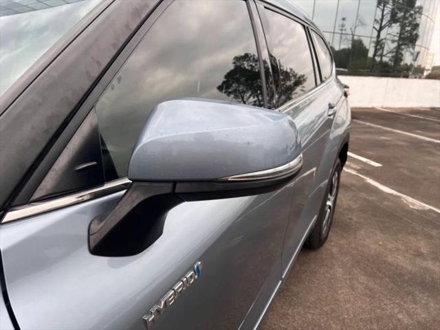 2021 Toyota Highlander Hybrid XLE
