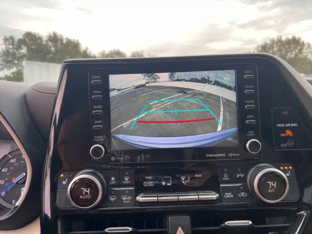 2021 Toyota Highlander Hybrid XLE