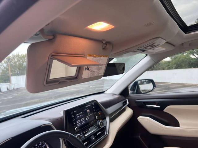 2021 Toyota Highlander Hybrid XLE