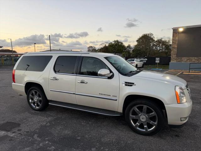 2011 Cadillac Escalade ESV Luxury