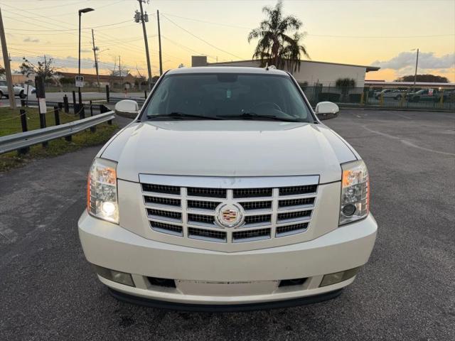 2011 Cadillac Escalade ESV Luxury