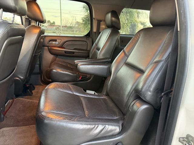 2011 Cadillac Escalade ESV Luxury