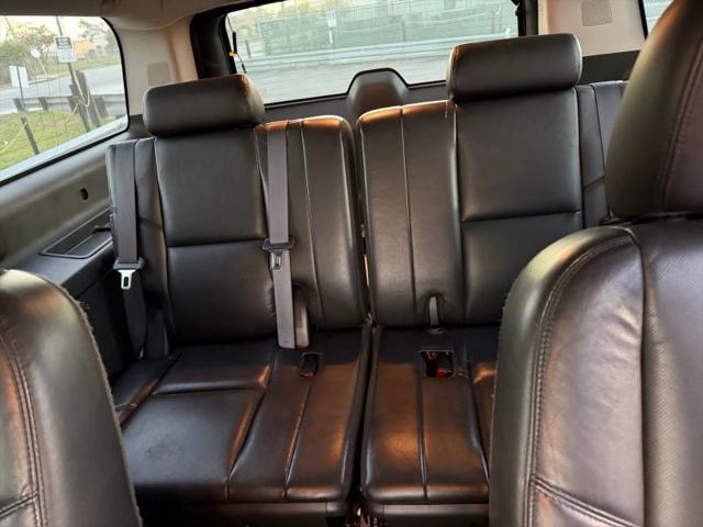 2011 Cadillac Escalade ESV Luxury