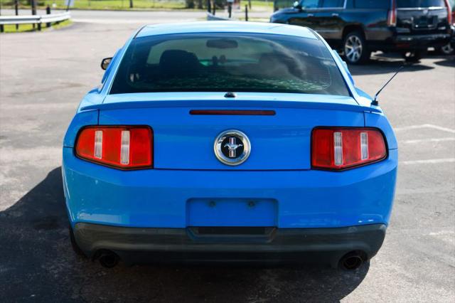 2011 Ford Mustang V6 Premium