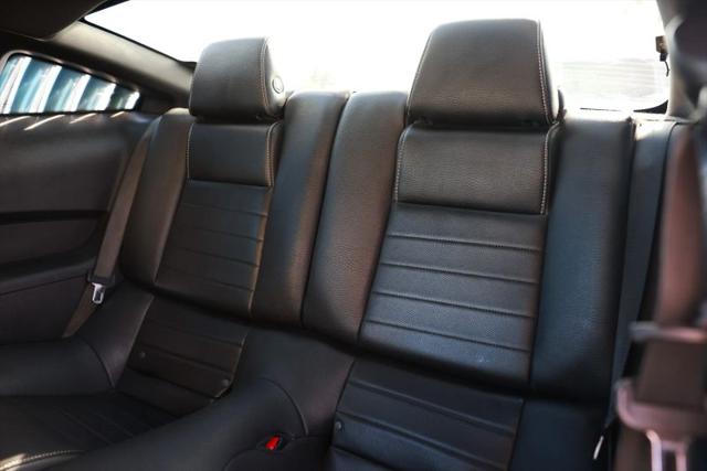 2011 Ford Mustang V6 Premium