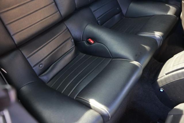 2011 Ford Mustang V6 Premium