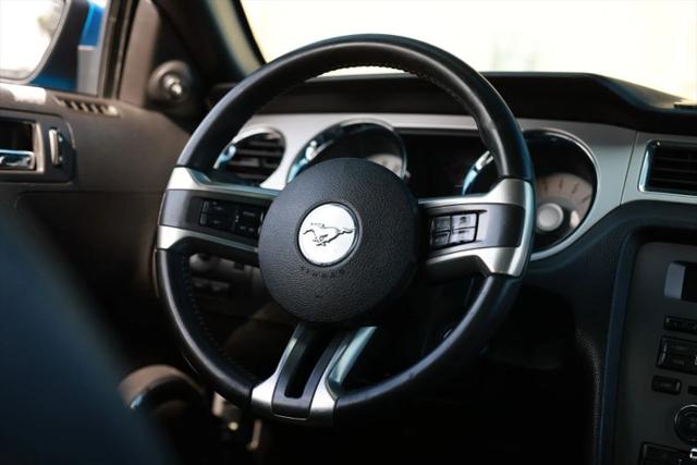 2011 Ford Mustang V6 Premium