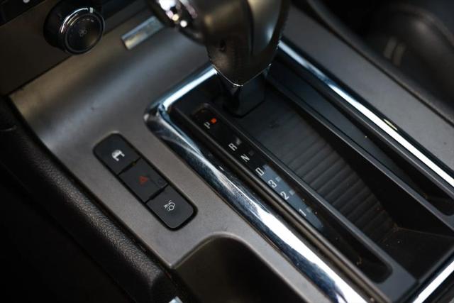 2011 Ford Mustang V6 Premium