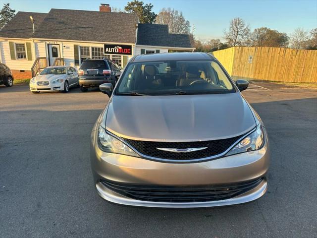 2017 Chrysler Pacifica Touring