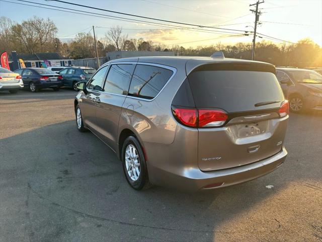 2017 Chrysler Pacifica Touring