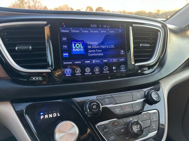 2017 Chrysler Pacifica Touring