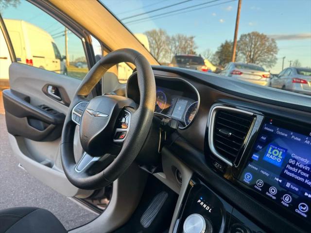 2017 Chrysler Pacifica Touring