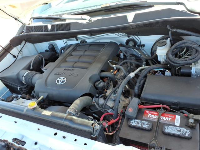 2011 Toyota Tundra Grade 5.7L V8