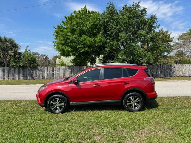 2017 Toyota RAV4 XLE