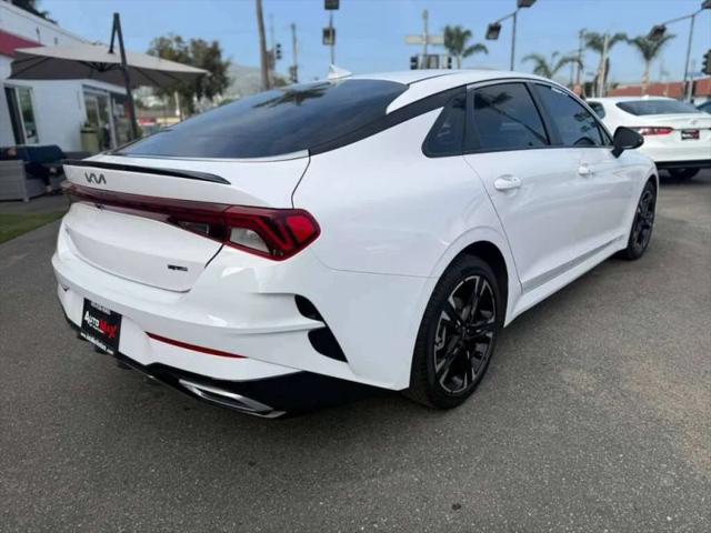 2024 Kia K5 GT-Line
