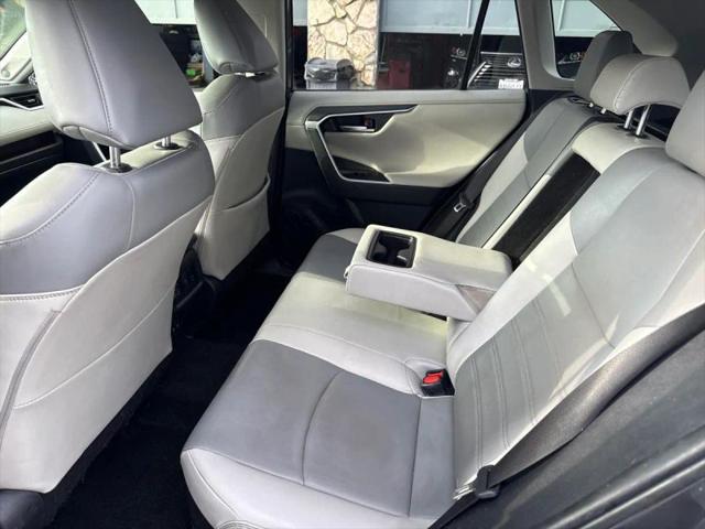 2019 Toyota RAV4 Hybrid Limited