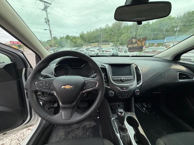 2016 Chevrolet Cruze LT Auto