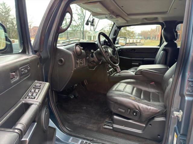 2005 HUMMER H2 Base
