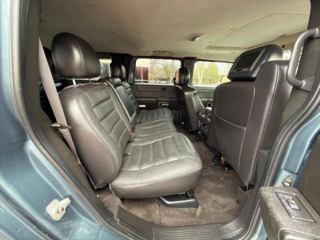 2005 HUMMER H2 Base