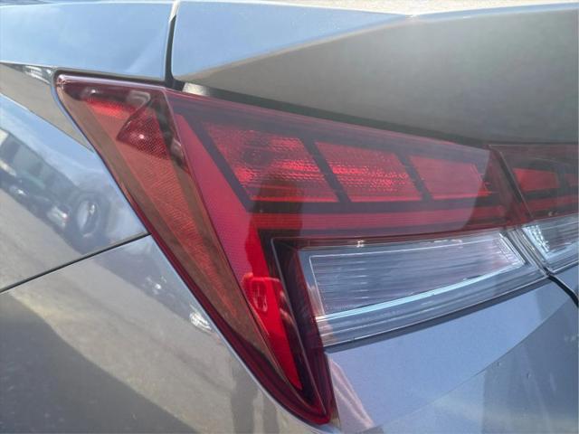 2021 Hyundai Elantra Hybrid Blue