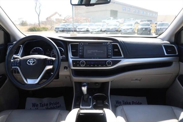 2016 Toyota Highlander XLE V6