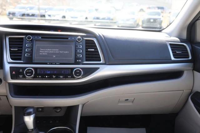 2016 Toyota Highlander XLE V6