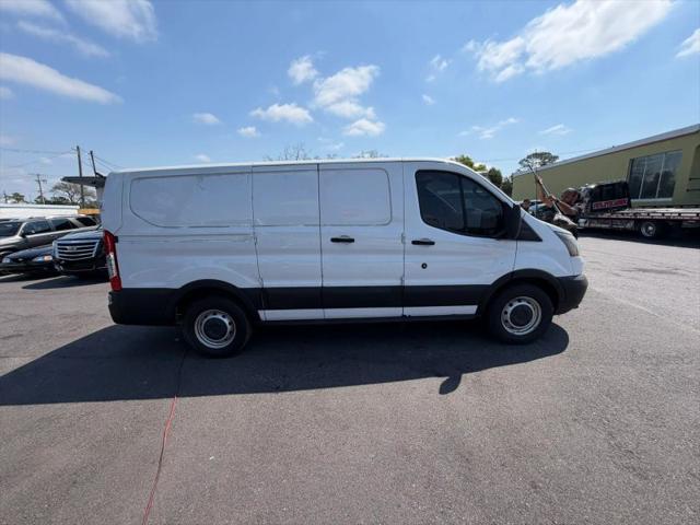 2019 Ford Transit w/60/40 Side Door w/RWB