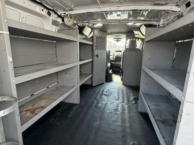 2019 Ford Transit w/60/40 Side Door w/RWB