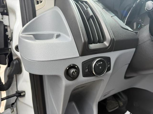 2019 Ford Transit w/60/40 Side Door w/RWB