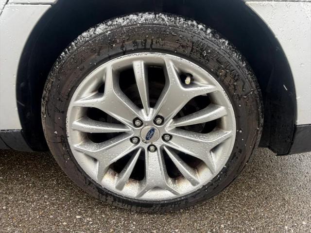 2019 Ford Taurus Limited