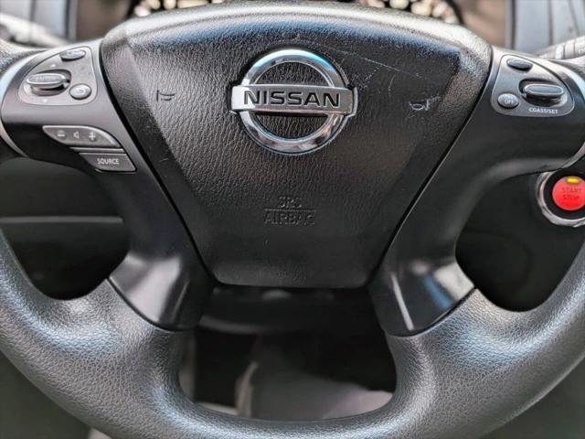 2016 Nissan Pathfinder S