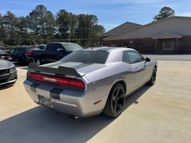 2014 Dodge Challenger R/T Plus