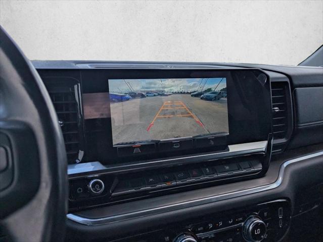 2022 GMC Sierra 1500 4WD Crew Cab Short Box SLT