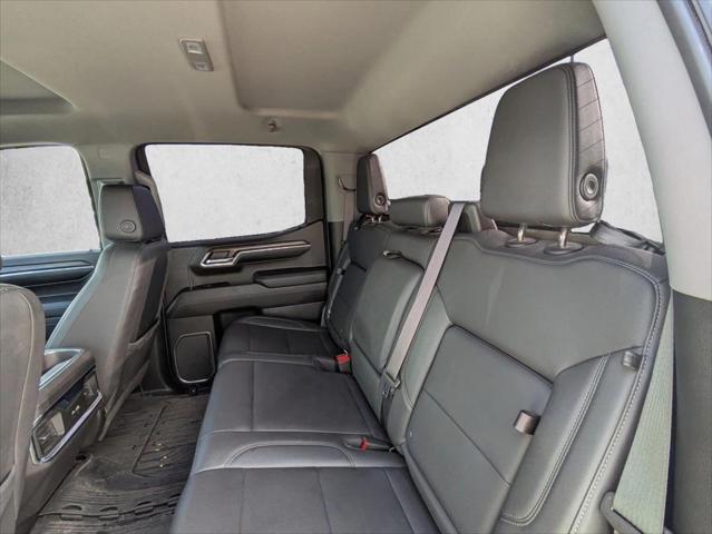 2022 GMC Sierra 1500 4WD Crew Cab Short Box SLT