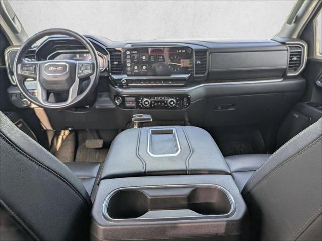 2022 GMC Sierra 1500 4WD Crew Cab Short Box SLT