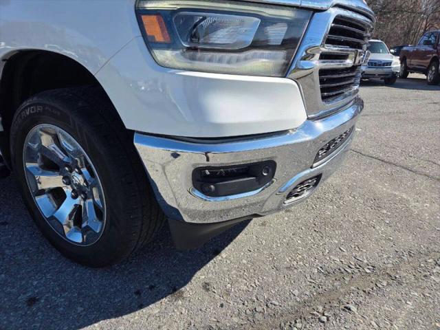 2019 Ram 1500 Big Horn/Lone Star Crew Cab 4x4 5'7" Box