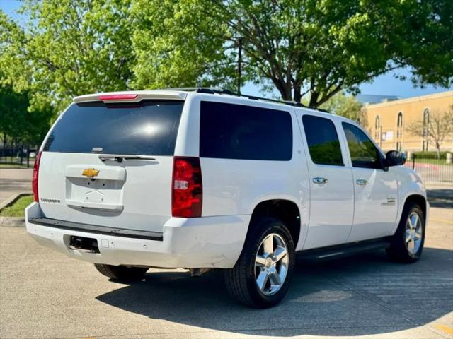 2014 Chevrolet Suburban LT