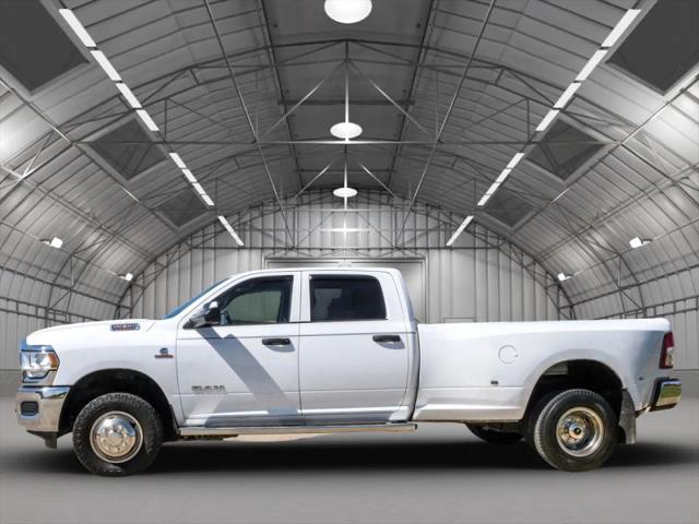 2019 Ram 3500 Tradesman Crew Cab 4x4 8' Box