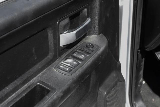 2019 Ram 3500 Tradesman Crew Cab 4x4 8' Box